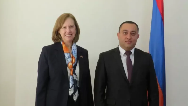 ԱՄՆ-ը պատրաստ է սատարելու Հայաստանի անկախությանն ու ինքնիշխանությանը. Քրիստինա Քվին