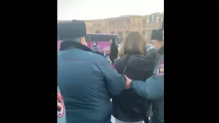 ՏԵՍԱՆՅՈՒԹ. Ոստիկանները արձանագրություն չեն կազմել և բերման են ենթարկել կնոջը` իբր դիմակ չկրելու համար. «Ազատագրում»