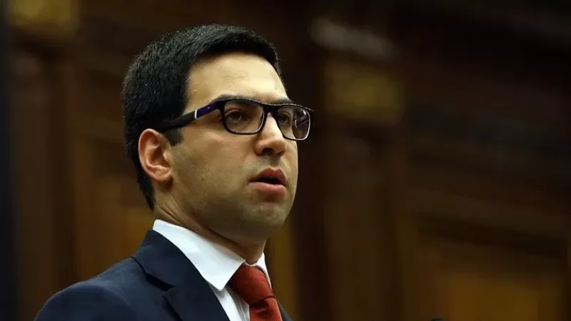 ՊՆ նախկին շենքը վթարային է․ Բադասյան