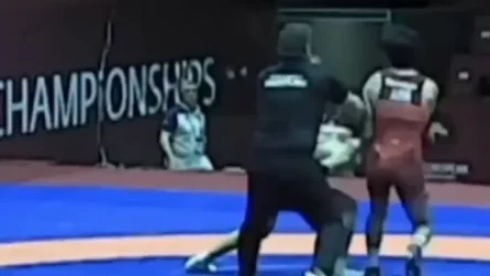 ՏԵՍԱՆՅՈՒԹ. Ադրբեջանցին պարտվելուց հետո ստորաբար հարվածում է հայ ըմբիշին