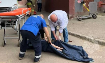 Ռուսաստանում 1,5 տարեկան երեխան ընկել է պատուհանից և մահացել