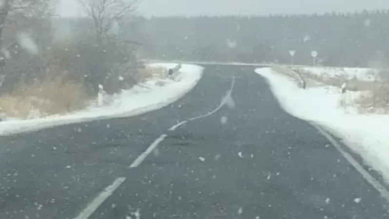 Արթիկում և Ապարանում թույլ ձյուն է տեղում. իրավիճակը ճանապարհներին