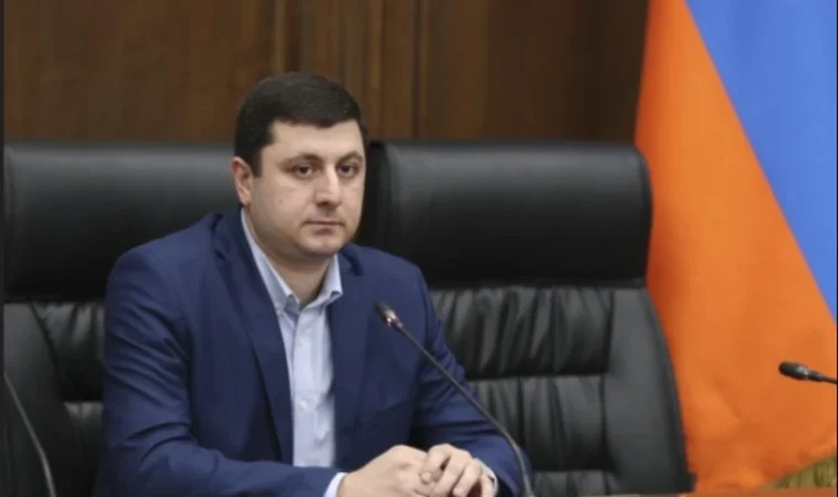 Մայր Աթոռի դեմ վճռական գործողություններից առաջ իշխանության քայլերը բավականին նյարդային են. Տիգրան Աբրահամյան