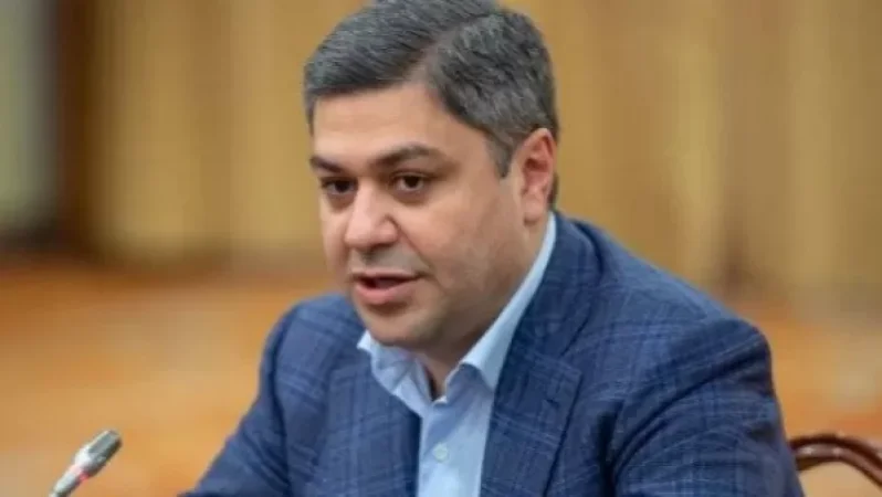 Արթուր Վանեցյանի բջջայինում լրտեսական ծրագիրը հայտնաբերել են սեպտեմբերին