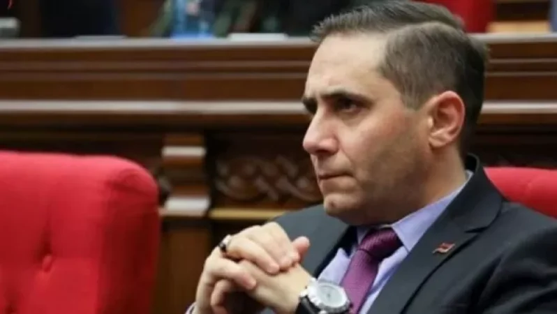 «Եթե իշխանությունը շարունակի նույն կերպ, Արցախի իրավական կորուստը և մեծ պատերազմն անխուսափելի են». Աբովյան