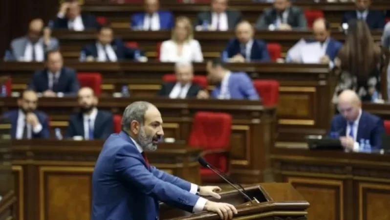 Աշխատում են բոլոր նրանց վրա, ովքեր ունեն բիզնեսներ, որը կարելի է խլել․ «Հրապարակ»