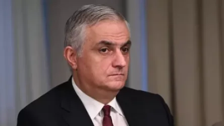 Եռակողմ հանդիպում է նախատեսվո՞ւմ․ որն է Մհեր Գրիգորյանի Մոսկվա այցի նպատակը