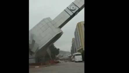 ՏԵՍԱՆՅՈՒԹ. Ստամբուլում ուժգին փոթորիկներ են. ինքնաթիռները չեն կարողացել վայրէջք կատարել