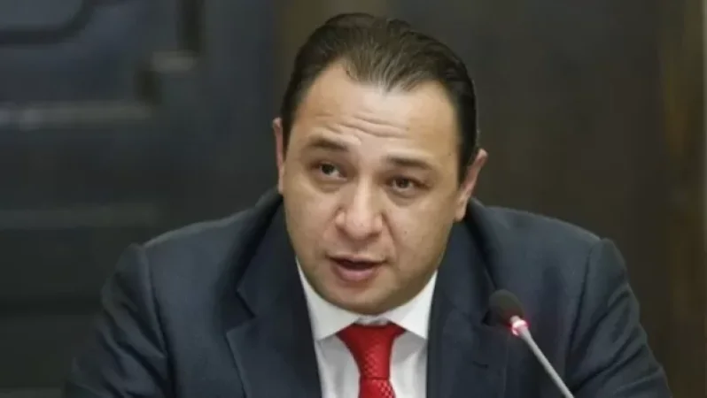 Հիմնադրամին դաս կլինի, որ Կառավարությանը չի կարելի փող տալ. Արա Վարդանյան. ArmDaily