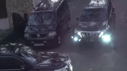 ՏԵՍԱՆՅՈՒԹ. Փաշինյանն ու ՊՆ նախարարը ուժեղացված թիկնազորով ժամանել են խորհրդարան. 24news