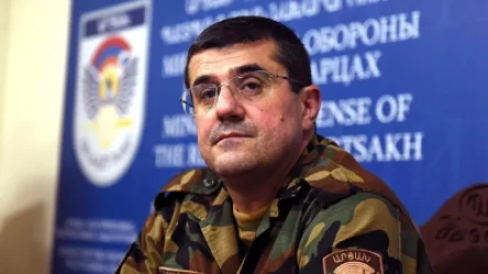 Արցախի նախագահն օպերատիվ խորհրդակցություն է հրավիրել՝ քննարկելու ստեղծված ռազմաքաղաքական իրավիճակը