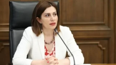 Նախարարը՝ պատվաստվելու և օմիկրոն շտամով վարակվելու մասին