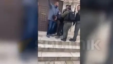 ՏԵՍԱՆՅՈՒԹ. Երուսաղեմում տղամարդը ներխուժել է հայկական եկեղեցի այն վնասելու համար