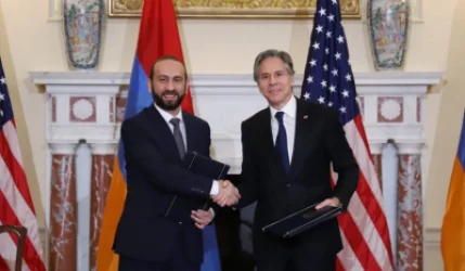 Ժողովուրդ ջան, չփրկվեցինք ու պետք չէ փրկիչներ ման գալ․ Միրզոյան