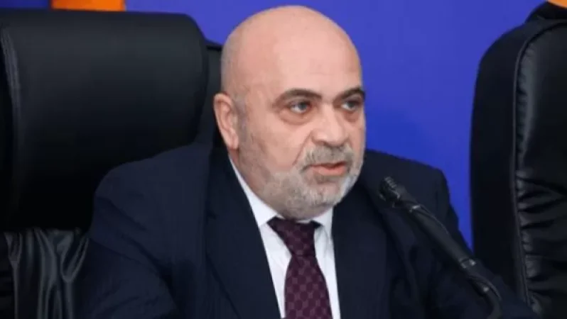 «Այդ գովազդն ամենուրեք է». Տիգրան Հակոբյանն առաջարկում է  2-3 տարով  հետաձգել շահումով խաղերի գովազդի արգելքը ԶԼՄ-ների համար