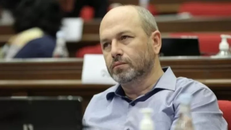 «Արել ես հայտարարություն, ուրեմն պարզաբանումը և  ներողությունն անհրաժեշտություն է». Գեղամ Նազարյան