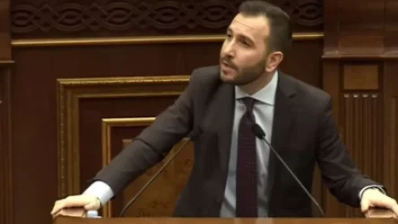 ՏԵՍԱՆՅՈՒԹ. Առաջին հերթին չլինեք կաշառակեր, գող ավազակ. Կոնջորյանը դիմեց աշակերտներին` մատնացույց անելով «նախկիններին»