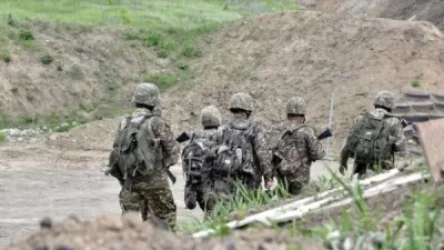 «Այդ տղաներն իրենց տնից չեն գերեվարվել, թող մեր երեխաների կողքից փախած հրամանատարներին պատասխանատվության ենթարկեն. զոհված զինծառայողի մայր