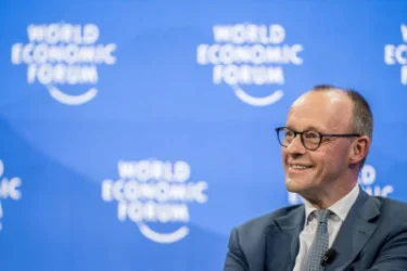 Գերմանիայի կանցլերի թեկնածուն խոստացել է փակել սահմանները անօրինական ներգաղթյալների համար