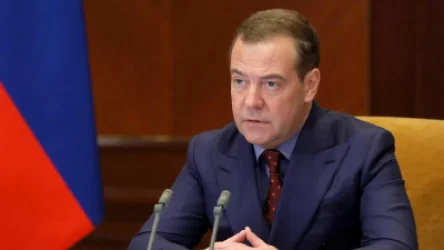 «Ուկրաինան, ընդհանուր առմամբ, Ռուսաստանի մի մասն է». Մեդվեդև