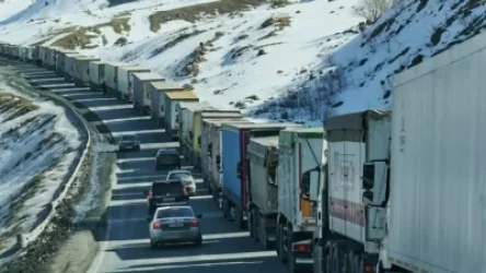 Վերին Լարսի անցակետը և Խաչի լեռնանցքը երկու ուղղություններով բաց են բոլոր տեսակի տրանսպորտների համար