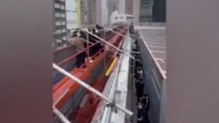 ՏԵՍԱՆՅՈՒԹ․ Տասնյակ մարդիկ բարձրացել են տանիք, որպեսզի փրկվեն․ միջադեպ՝ առևտրի համաշխարհային կենտրոններից մեկում