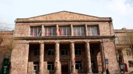 Ֆիզիկական կուլտուրայի և սպորտի ինստիտուտի ուսանողը ծեծի է ենթարկել ամբիոնի վարիչին