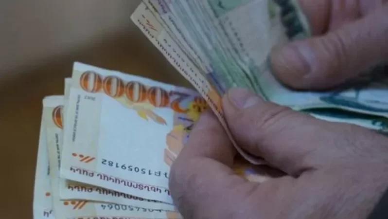 33-ամյա տղամարդը ամուսնանալու կեղծ խոստումներ տալով` հափշտակել է ընդհանուր 3,3 մլն դրամ