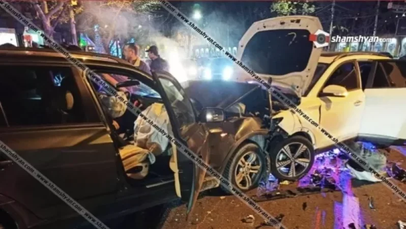 Photos: Major Car Accident Near Matenadaran, BMW and MG Collide Head-On, Injuries Reported