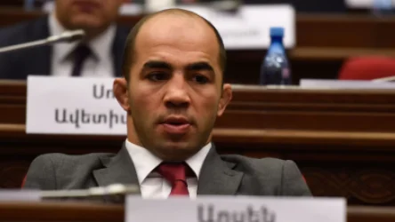 Ջուլֆալակյանի պատճառով Հանրայինի լրագրողին զրկել են իր հեղինակային հաղորդումը վարելու հնարավորությունից․ «Հրապարակ»