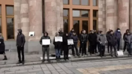 ՏԵՍԱՆՅՈՒԹ. գերիների հարազատները բողոքի ակցիա են իրականացնում