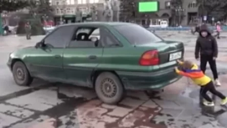 ՏԵՍԱՆՅՈՒԹ․ 2-ամյա Տիգրանը հրել է 1250 կգ-անոց մեքենան