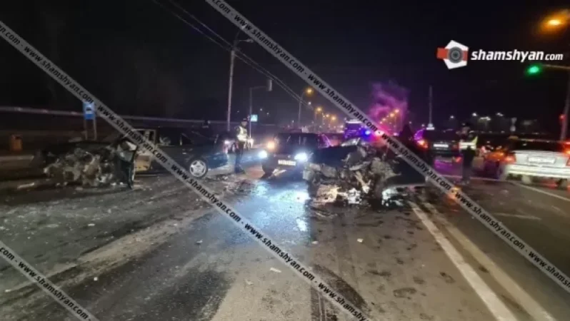 Խոշոր վթար` «Եռաբլուրի» մուտքի մոտ. երեք մեքենա բախվել են, կան վիրավորներ