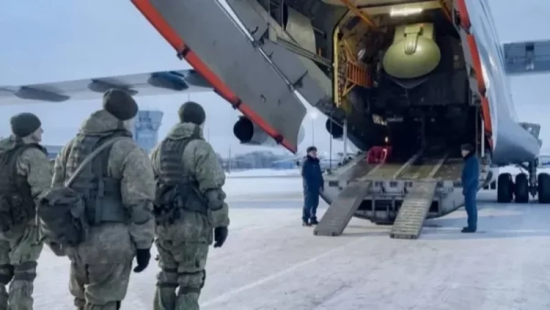 Video: First Footage of Belarusian Peacekeeping Forces in Kazakhstan