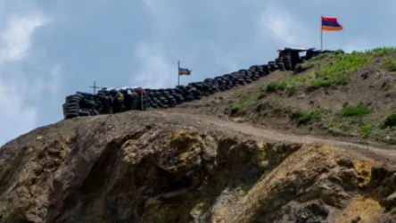 Հայկական կողմին դեռևս չի հաջողվել դուրս բերել վիրավորներին փոխհրաձգության տարածքից. «Հրապարակ»