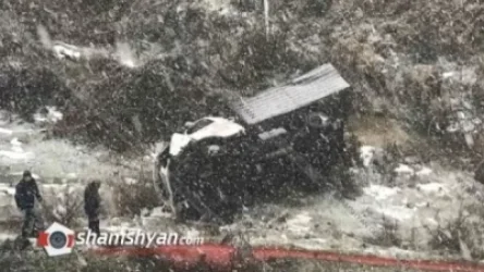 Մոտ 150 մետր գլորվելով՝ կողաշրջված վիճակում հայտնվել է ձորում. ավտովթար` Կոտայքի մարզում