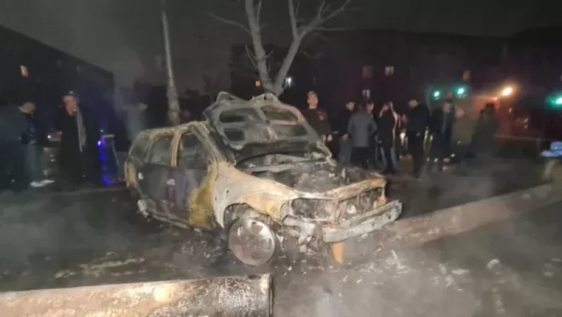 Ինչ վիճակում են գազատարին բախված մեքենայի վարորդն ու տուժած հրշեջը. մանրամասներ