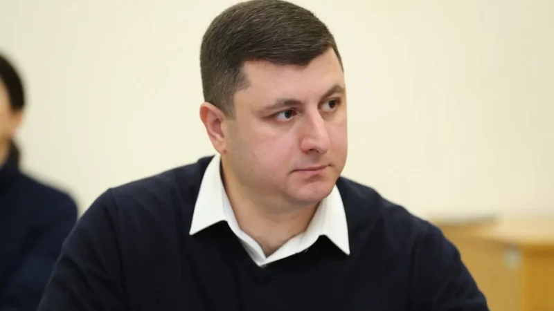 Ի՞նչ նպատակով է պաշտոնից ազատվել ԱԱԾ սահմանապահ զորքերի հրամանատարը. Աբրահամյան