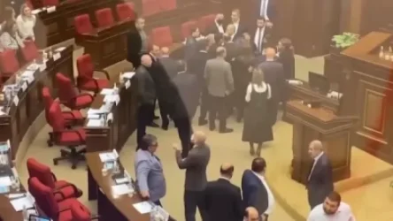 ՏԵՍԱՆՅՈՒԹ․ Ինչ է կատարվել ԱԺ դահլիճում նիստն ընդմիջվելուց հետո