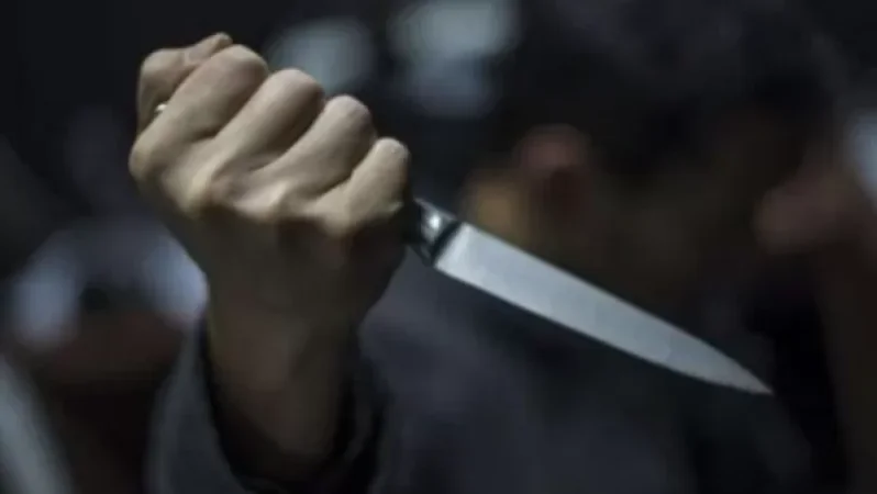 Քաղաքացին դռան դիմաց դանակով վնասել էր հարևանի պարանոցը. նա մահացել է