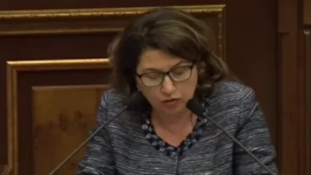 ՏԵՍԱՆՅՈՒԹ․ Վարդենիսի աշխատակազմի ղեկավարին զուգարանո՞ւմ եք փակում․ ընդունե՛ք՝ 14-ը մեծ է 13-ից