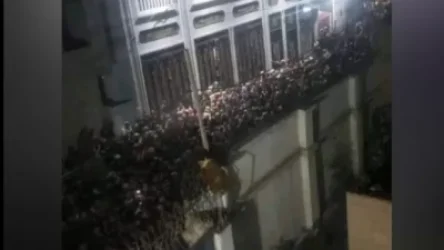 ՏԵՍԱՆՅՈՒԹ․ Եմենում 9 դոլար բաժանելու ժամանակ սկսված հրմշտոցը 90 մարդու կյանք է խլել