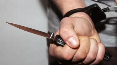 Դատապարտյալը  դանակահարել է բանտի հերթապահ խմբի պատասխանատուին ու 2 ծառայողի