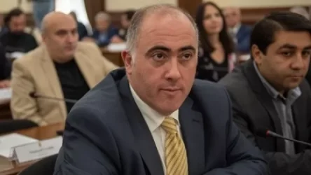 Պաշտոնանկություն՝ քաղաքապետարանում
