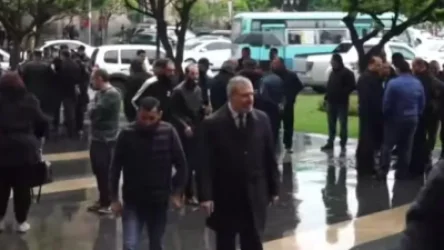 Փաշինյանի խորհրդրականներից մեկը կկապվի ծնողներից Արման Բարսեղյանի հետ. նրանք բացեցին Ամիրյան փողոցը