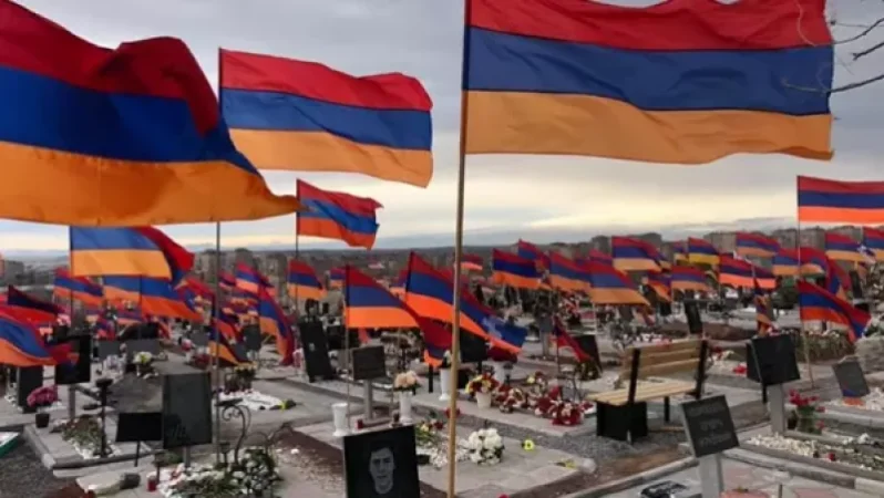 Իրավիճակը շտկելու համար բարձրագույն սպայական կազմը պիտի դուրս գա թմբիրից․ հայտարարություն