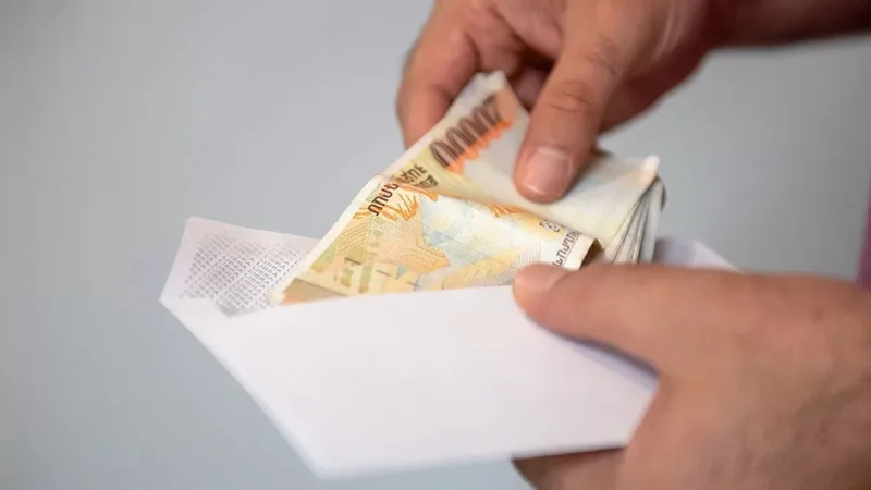 Կաշառքի գործով ձերբակալվել են ՊՆ զորամասի հրամանատարի տեղակալն ու ևս երեք անձ