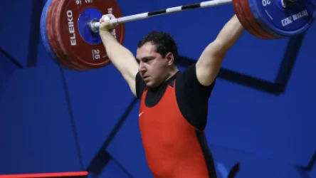 Դավիթ Հովհաննիսյանը՝ ծանրամարտի Եվրոպայի կրկնակի չեմպիոն, Արա Աղանյանը՝ փոխչեմպիոն