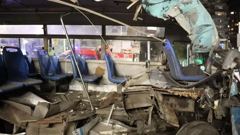 PHOTOS. Bus Involved in Accident in Yerevan, Injuries Reported