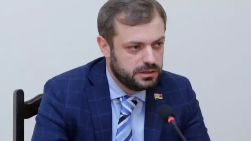 Փաշինյանը սեպտեմբերի 27-ին խոսեց տարածքների հանձնման մասին, բոլորը նստած տեղից գոռում էին՝ «Ո՛չ». Գևորգ Պապոյան. Factor